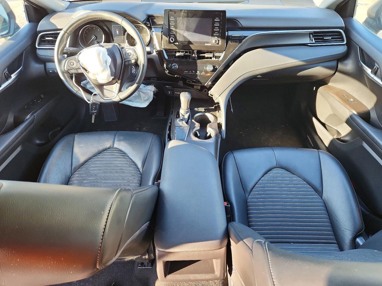 2023 Toyota Camry Se - zdjęcie 8