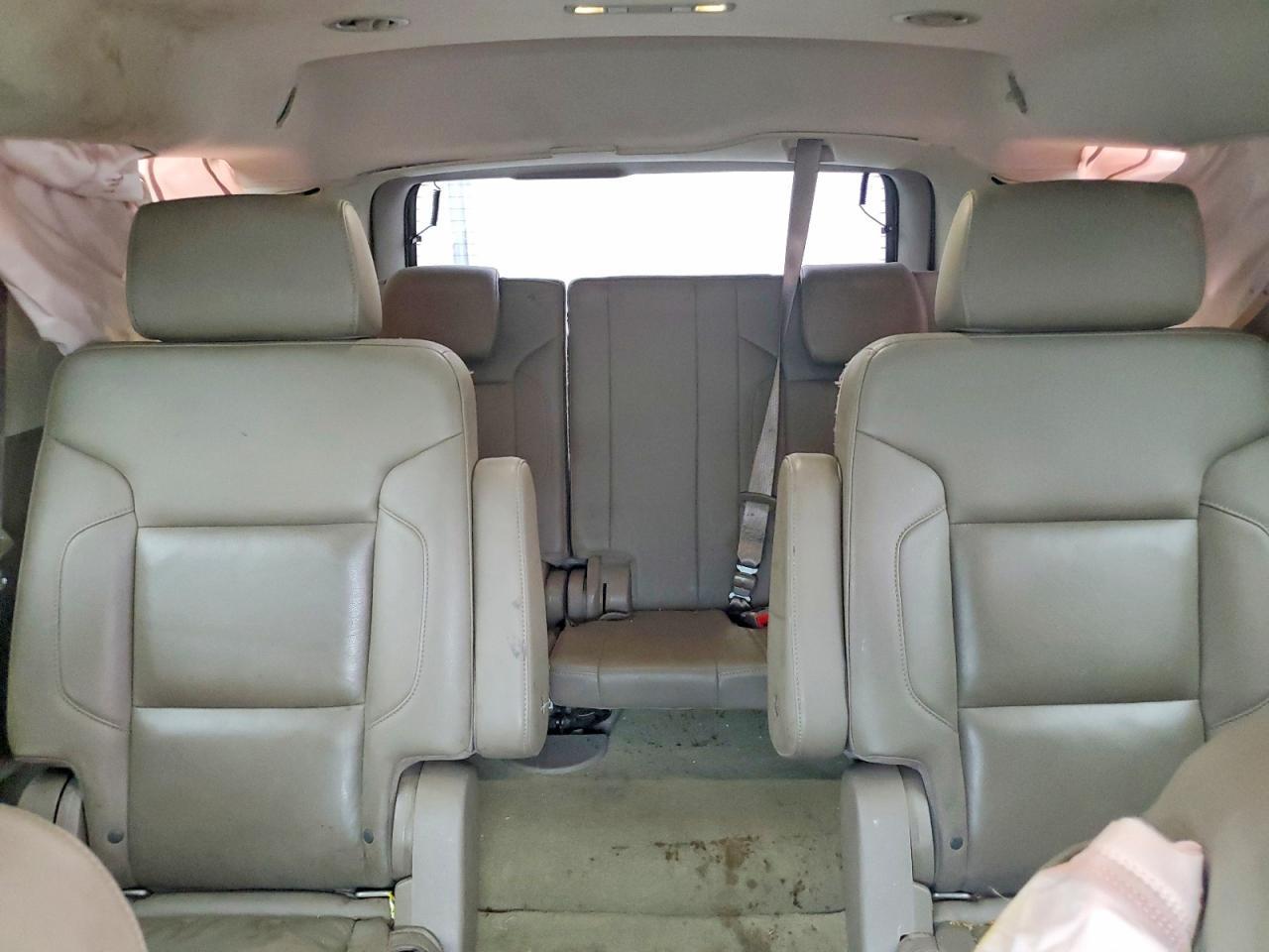 2016 Chevrolet Tahoe C1500 Lt - zdjęcie 10