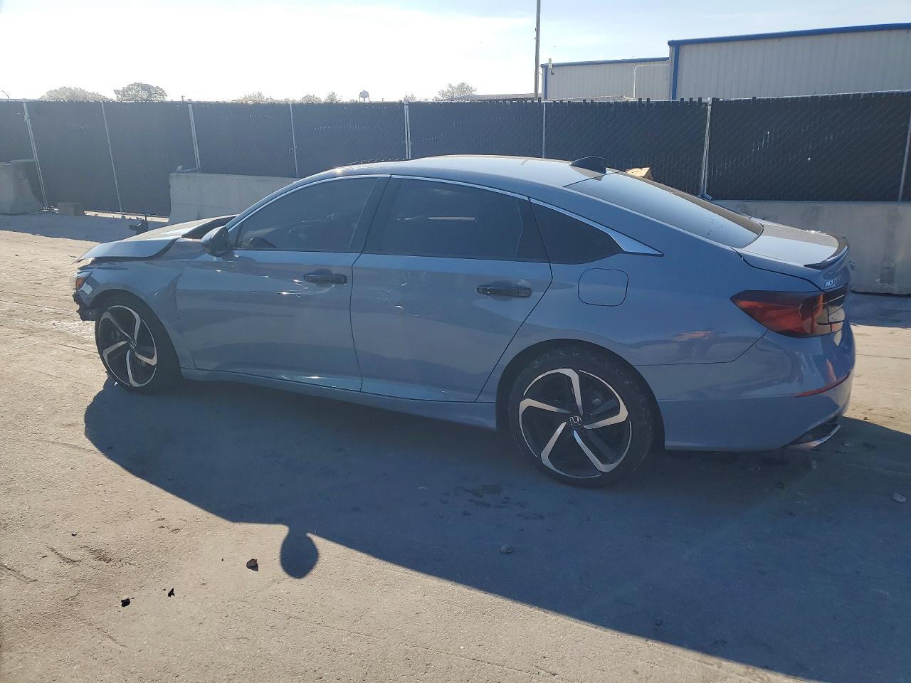 2021 Honda Accord Sport - zdjęcie 2