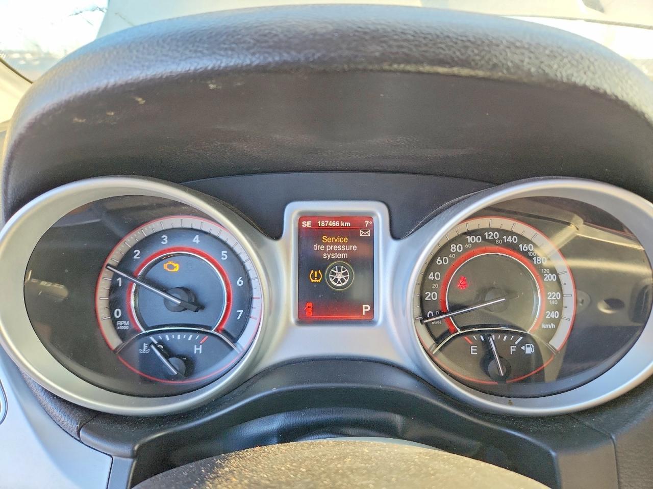 2013 Dodge Journey R/T - zdjęcie 9