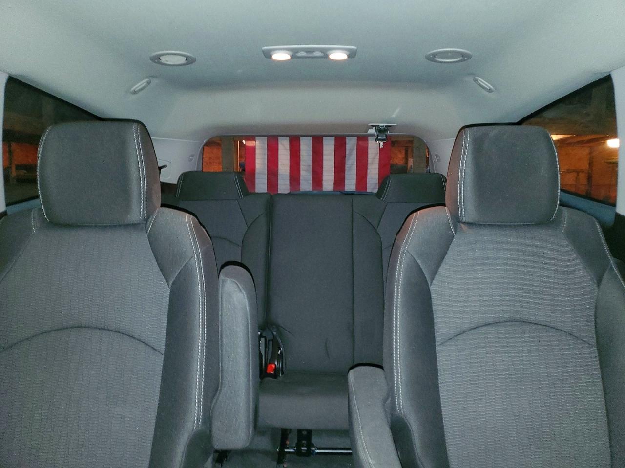 2017 Chevrolet Traverse Lt - zdjęcie 10