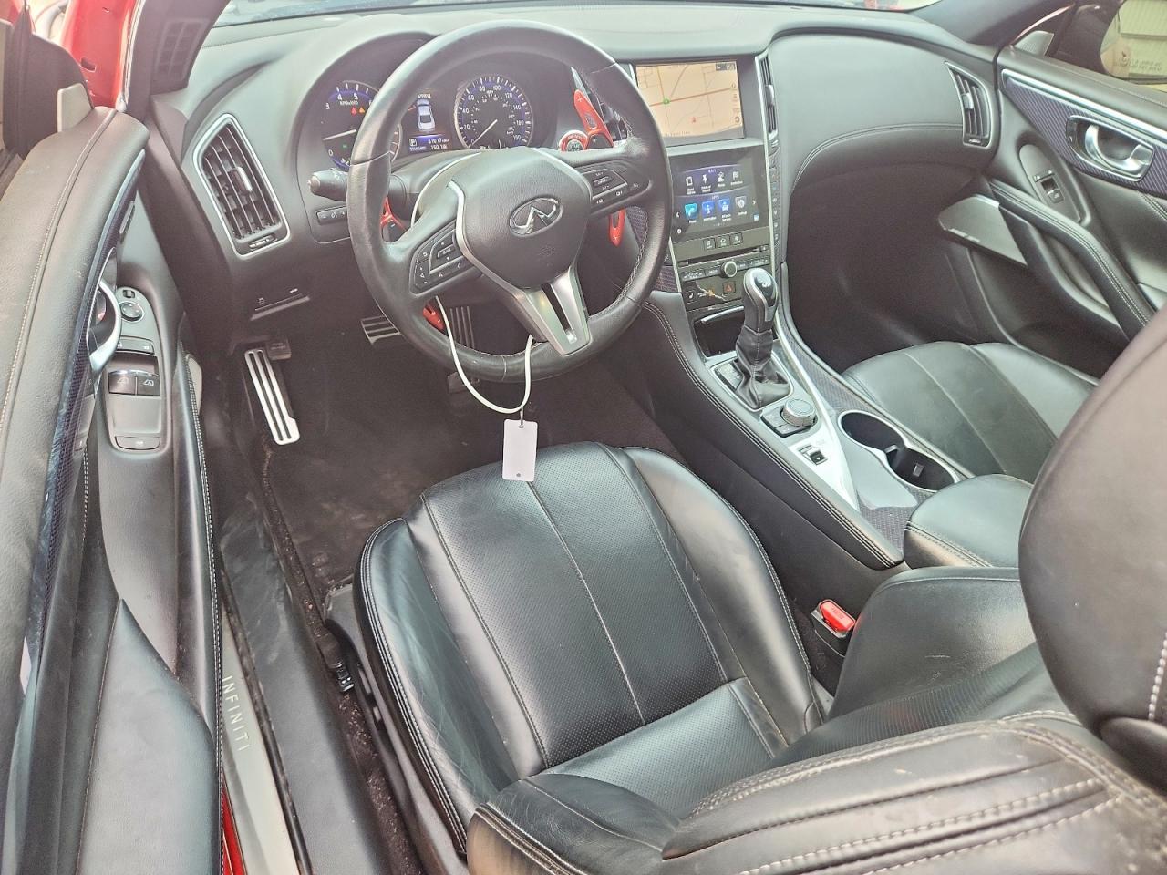 2019 Infiniti Q60 Red Sport 400 - zdjęcie 8