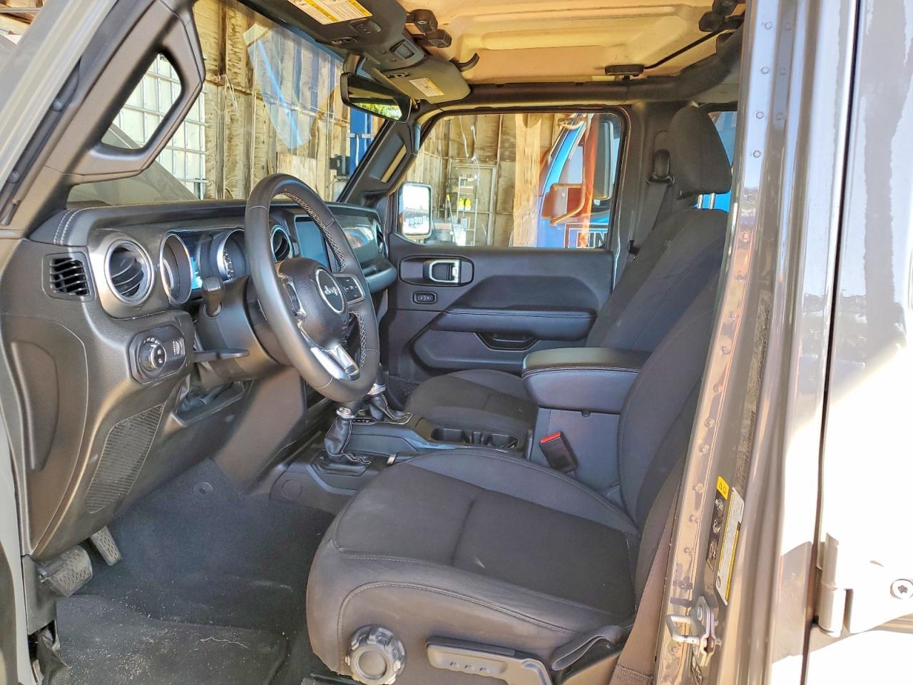 2023 Jeep Gladiator Overland - zdjęcie 7