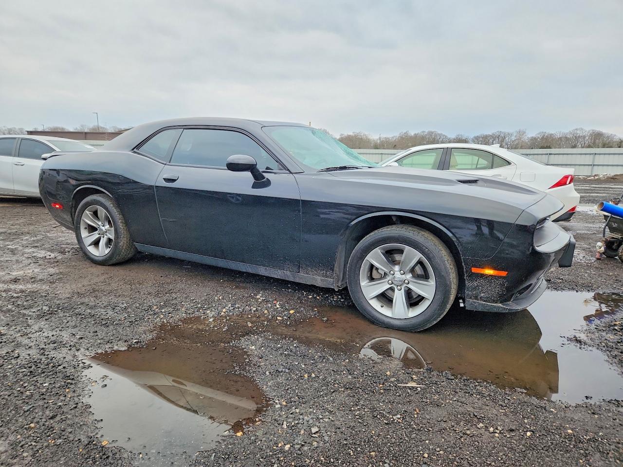 2019 Dodge Challenger Sxt - zdjęcie 4
