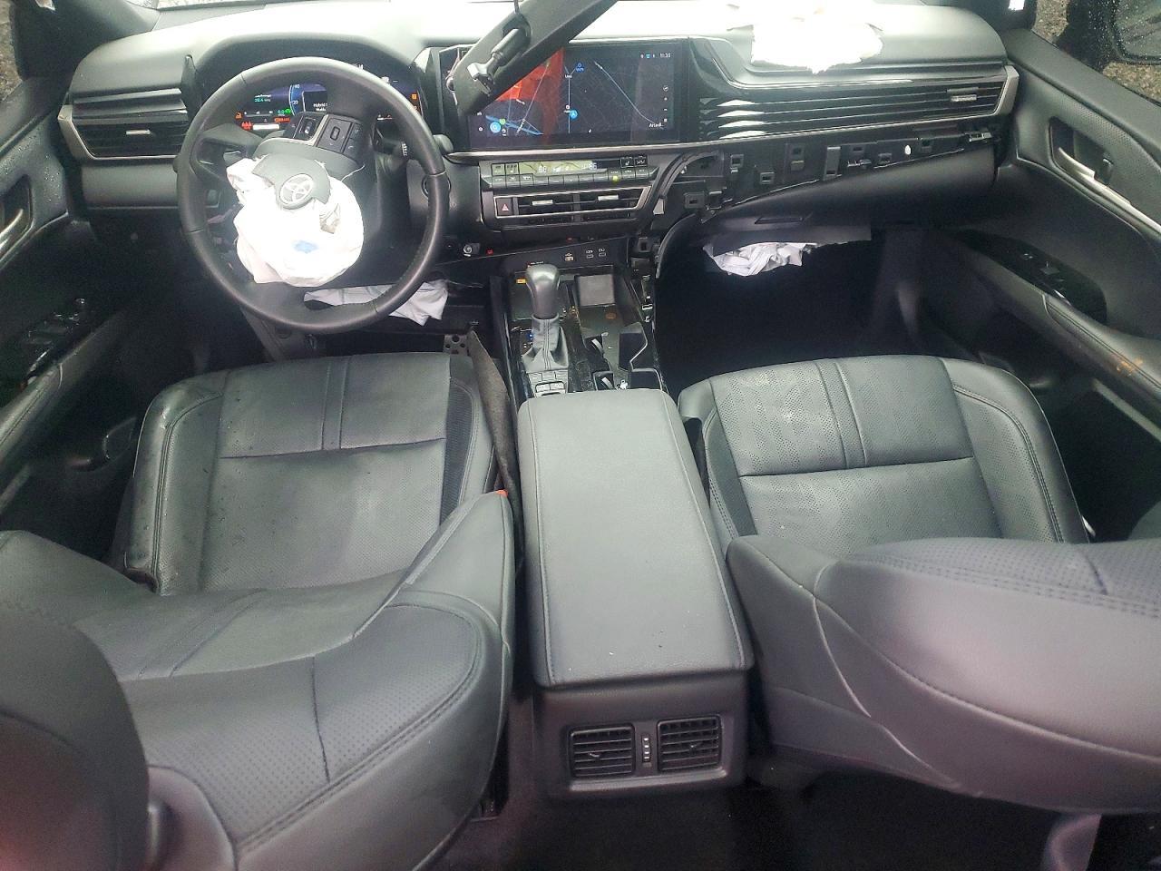 2025 Toyota Camry Xse - zdjęcie 8