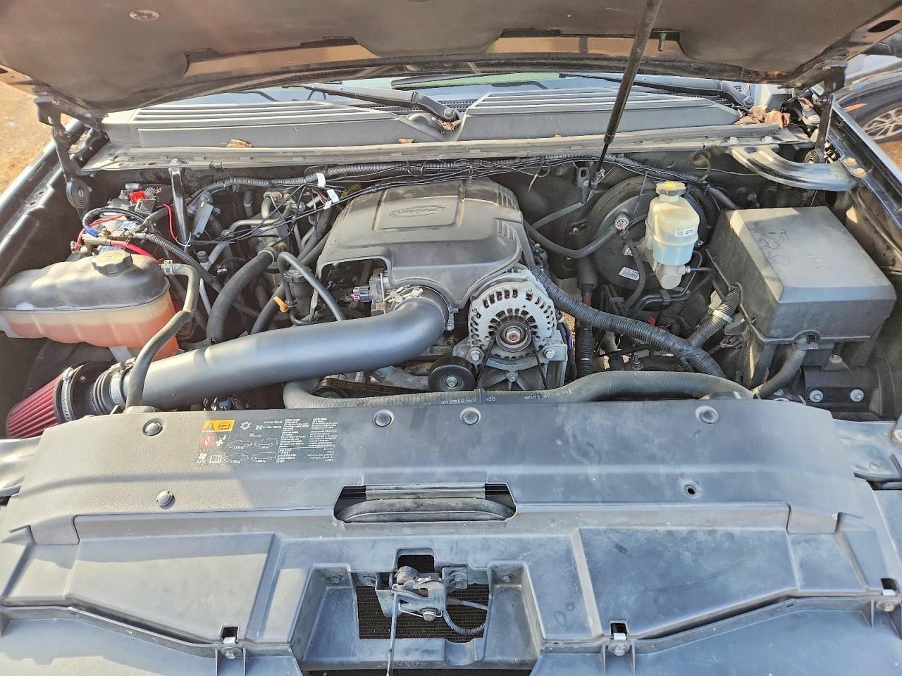 2013 Chevrolet Tahoe C1500 Lt - zdjęcie 12