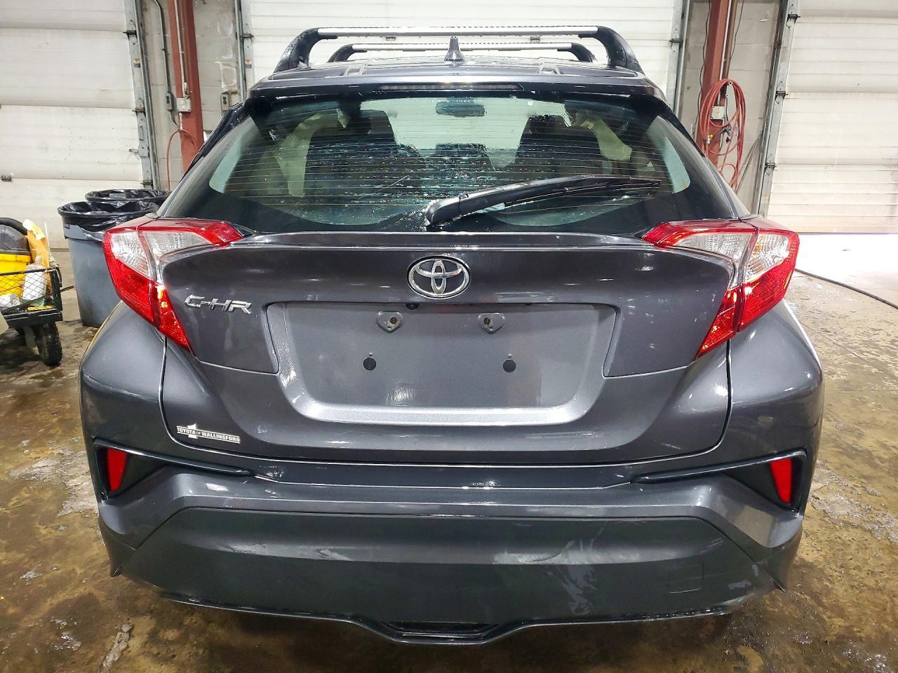 2019 Toyota C-Hr Le - zdjęcie 6