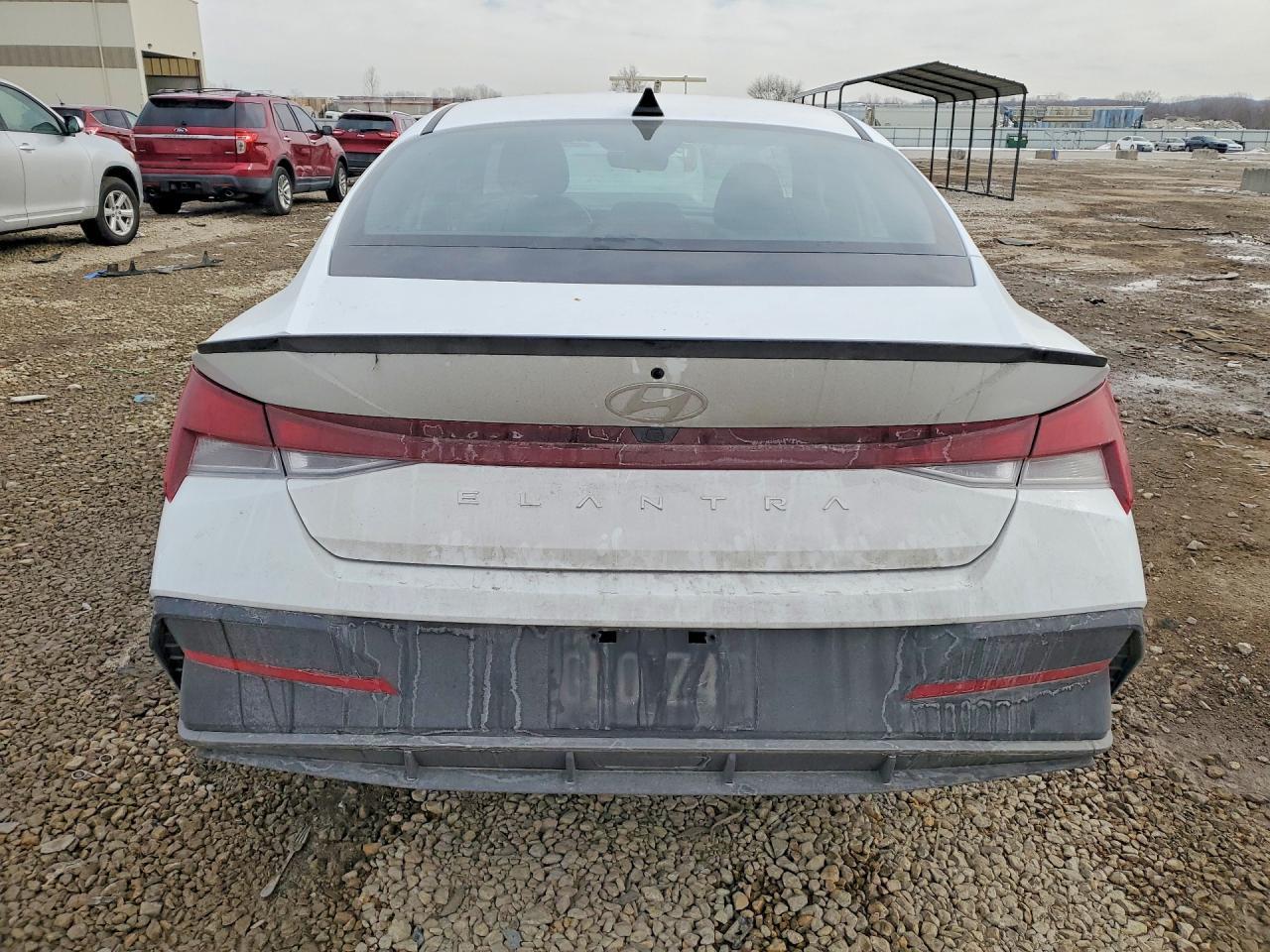 2025 Hyundai Elantra Sel Sport - zdjęcie 6