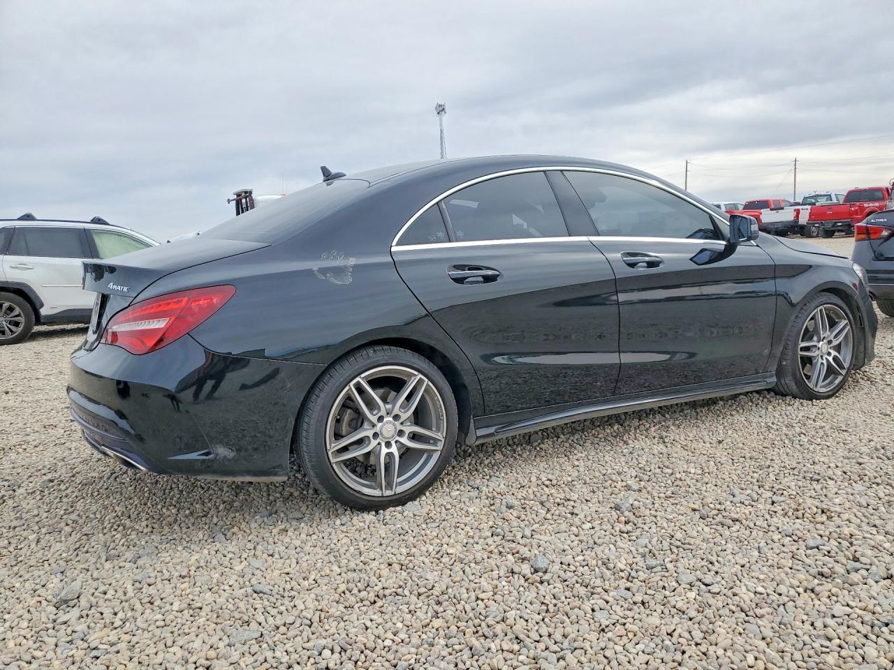 2017 Mercedes-Benz Cla 250 4Matic - zdjęcie 3