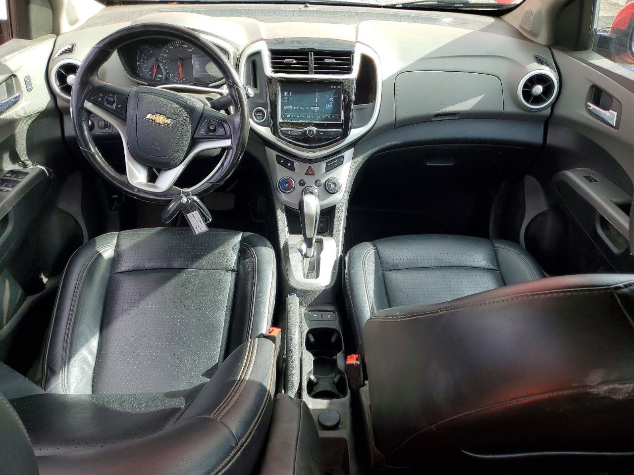 2017 Chevrolet Sonic Premier - zdjęcie 8
