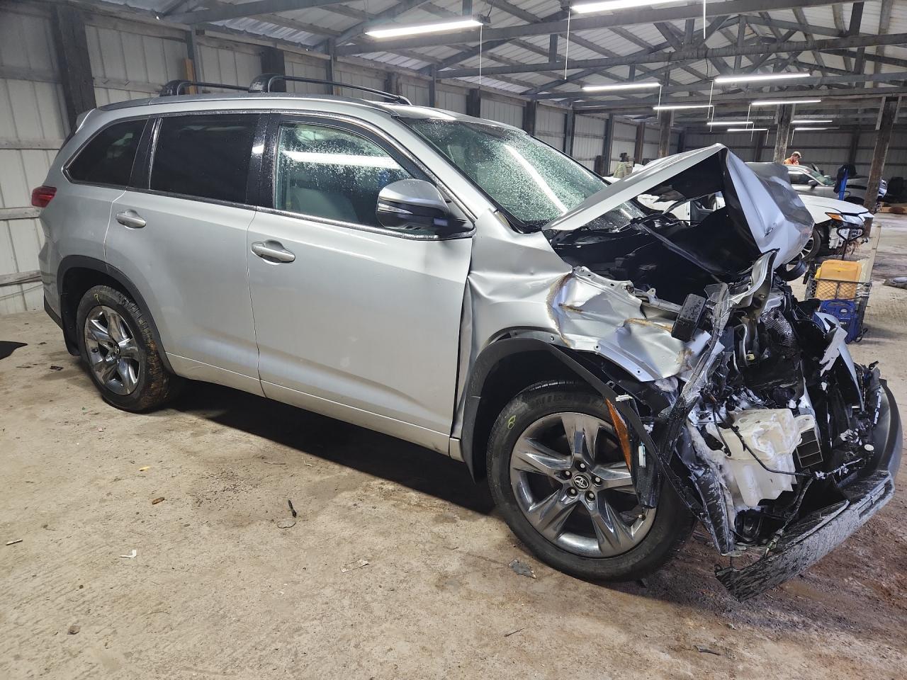 2018 Toyota Highlander Limited - zdjęcie 4
