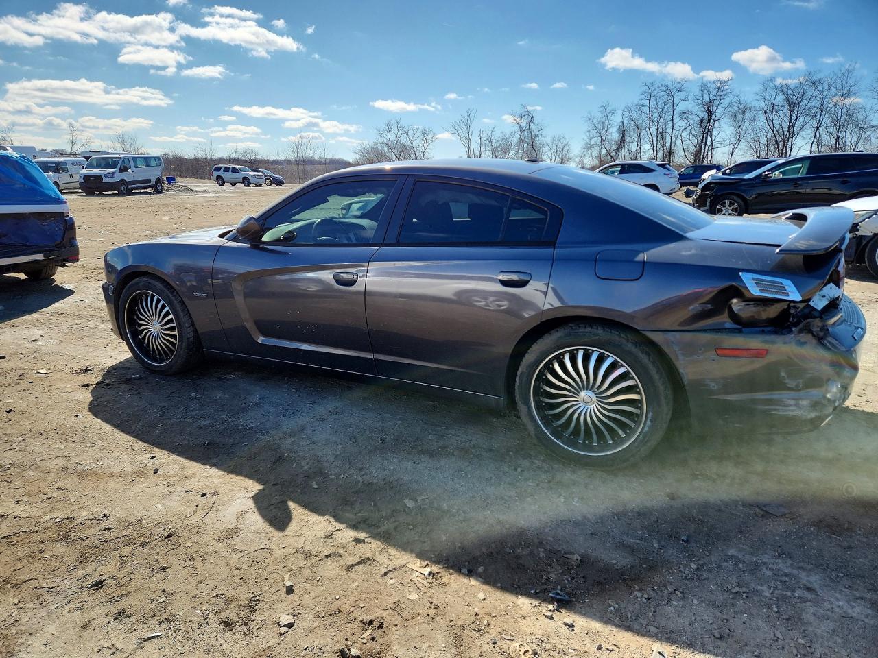 2013 Dodge Charger R/T - zdjęcie 2