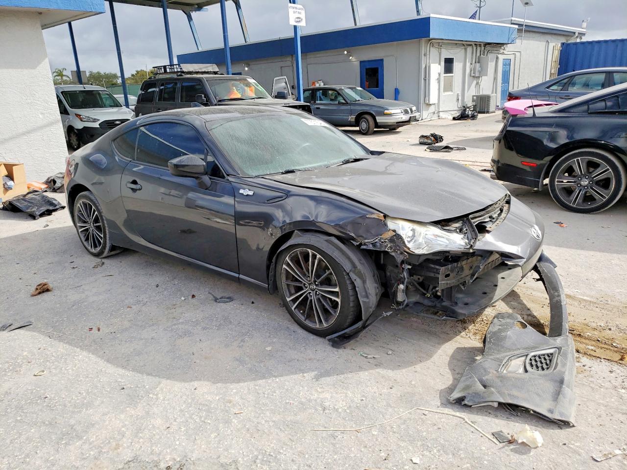 2016 Toyota Scion Fr-S - zdjęcie 4