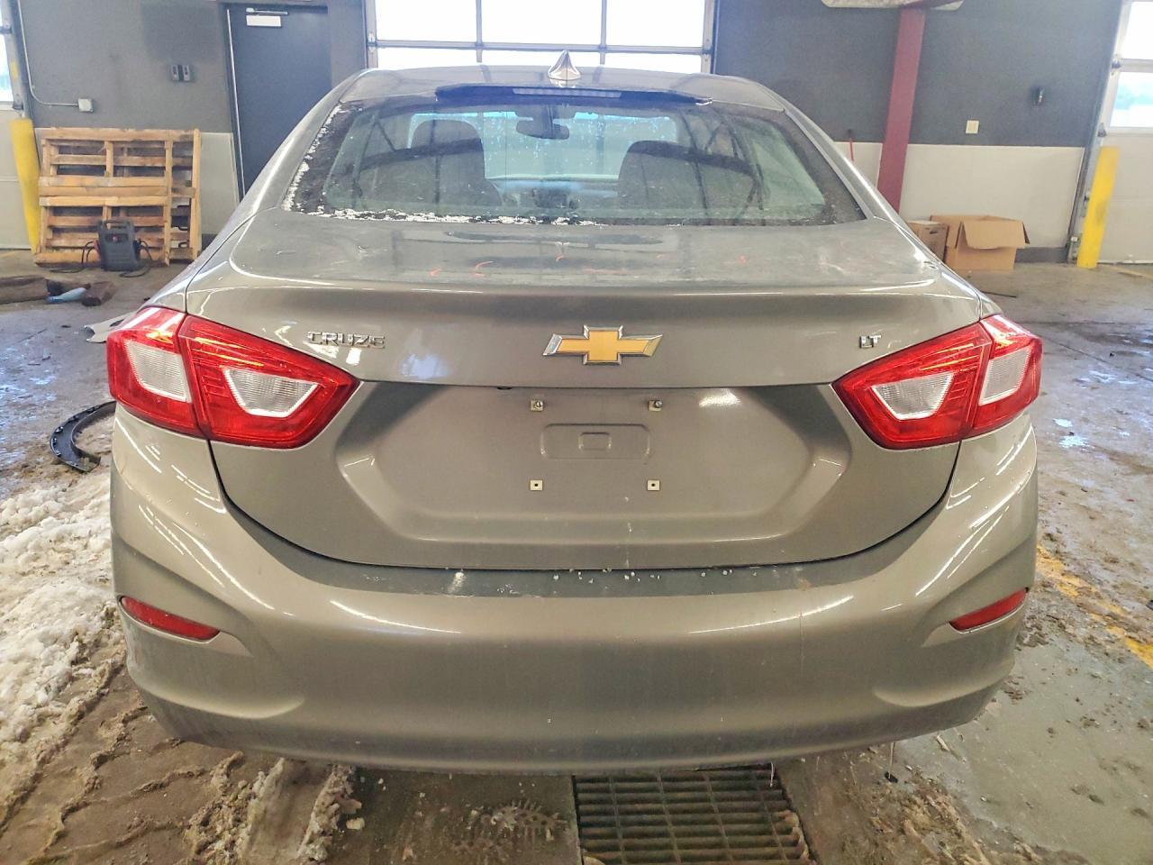 2017 Chevrolet Cruze Lt - zdjęcie 6