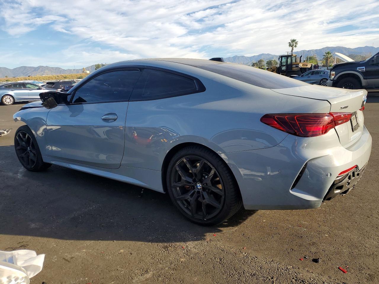 2026 BMW M440Xi - zdjęcie 2