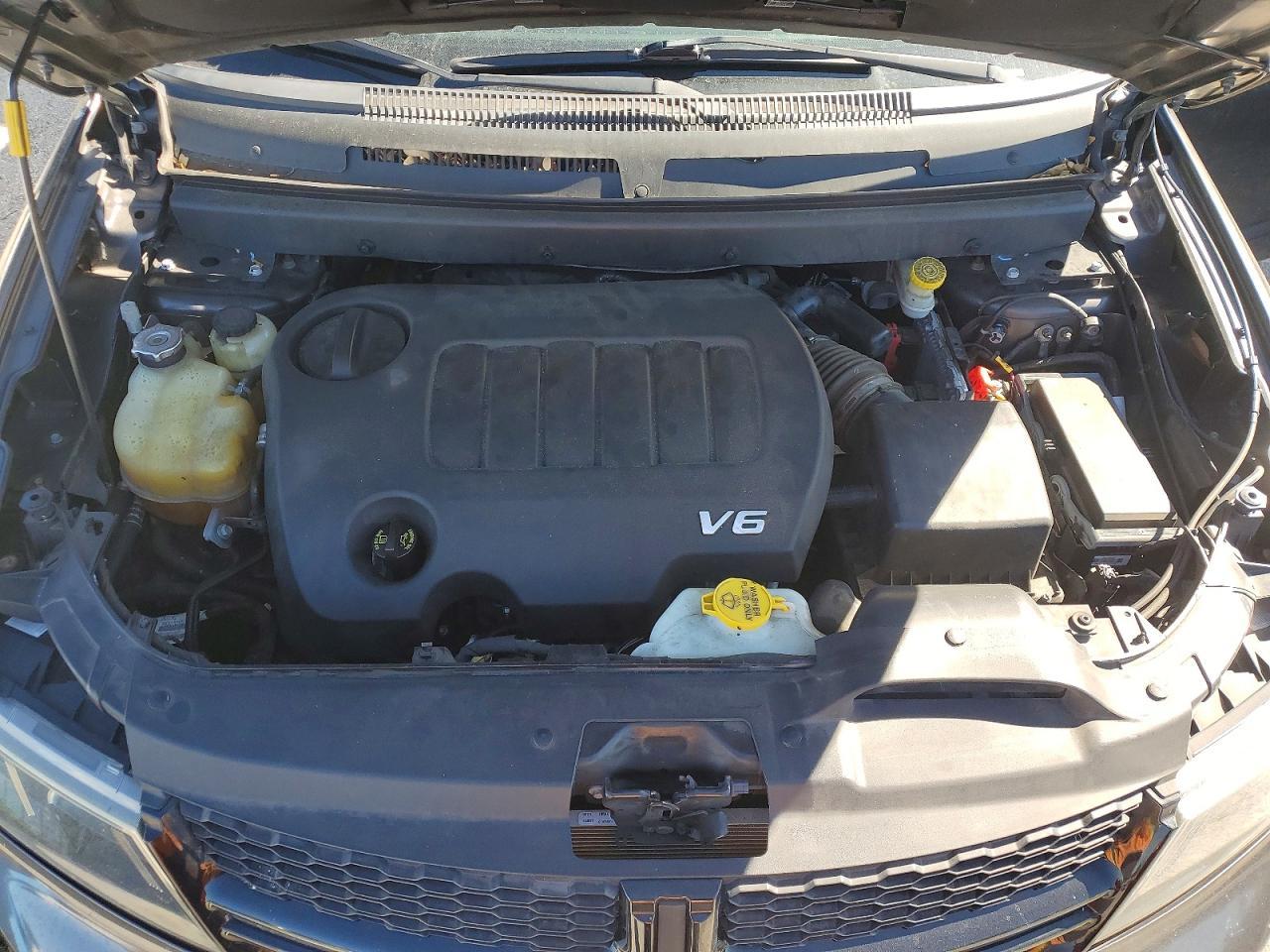 2017 Dodge Journey Crossroad - zdjęcie 12