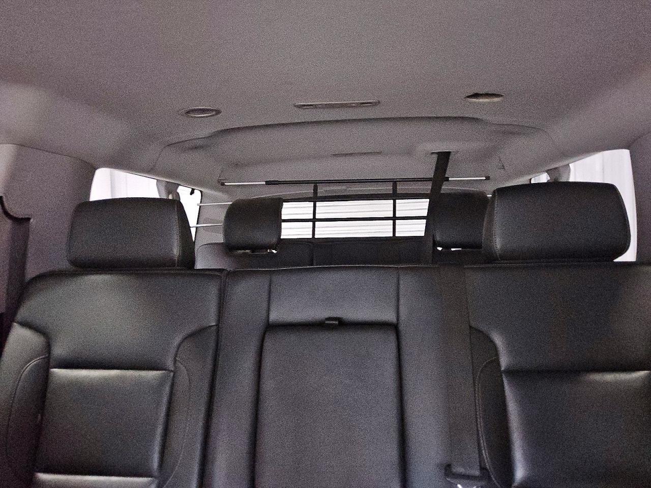 2018 Chevrolet Suburban K1500 Lt - zdjęcie 10