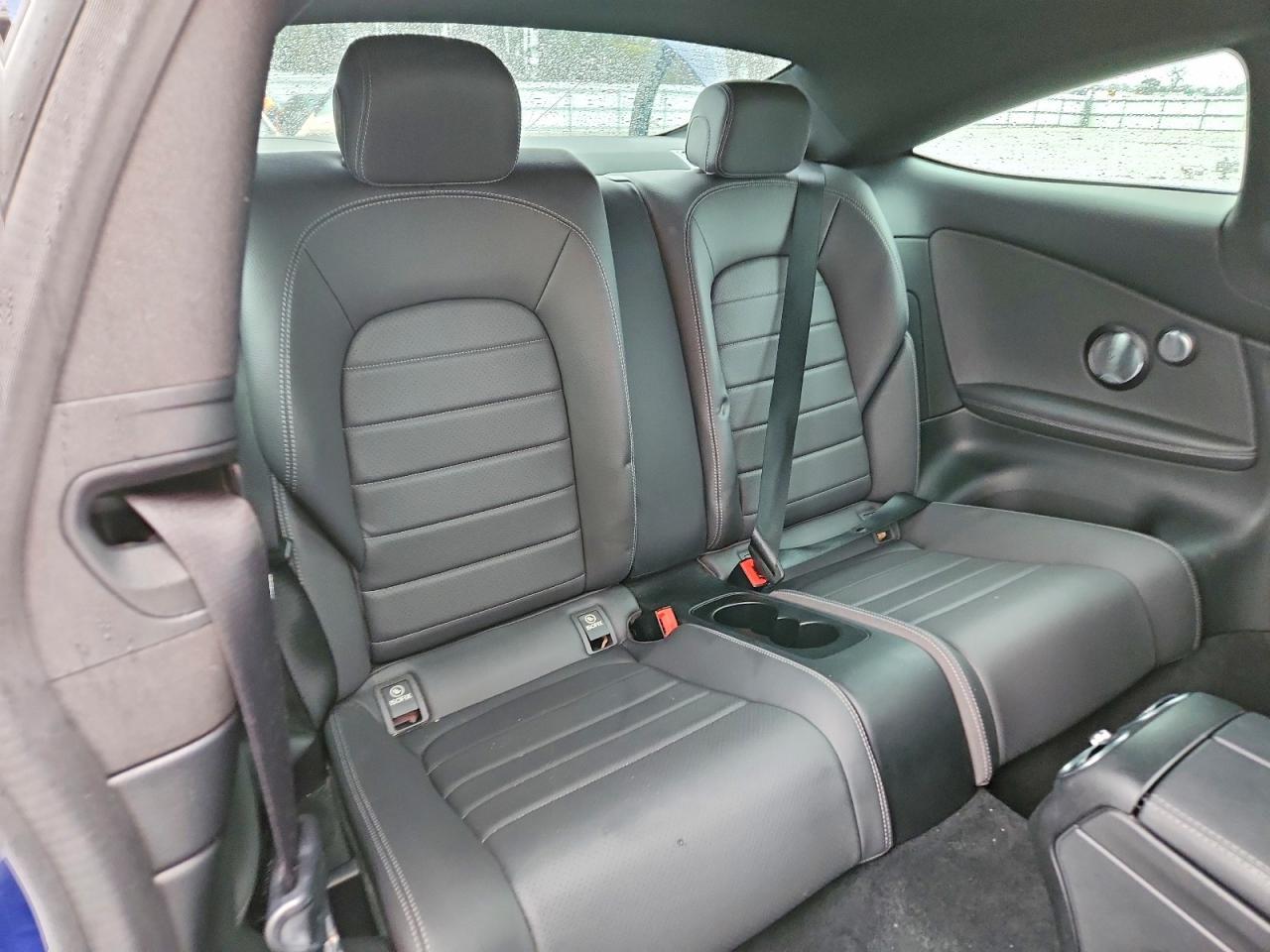 2020 Mercedes-Benz C 300 - zdjęcie 10