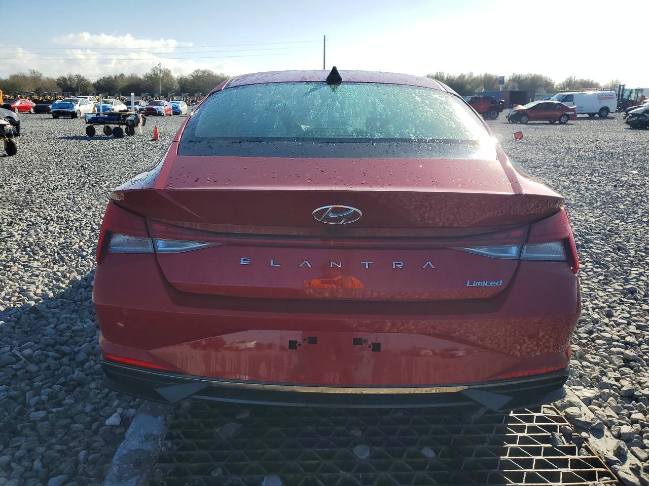 2022 Hyundai Elantra Limited - zdjęcie 6