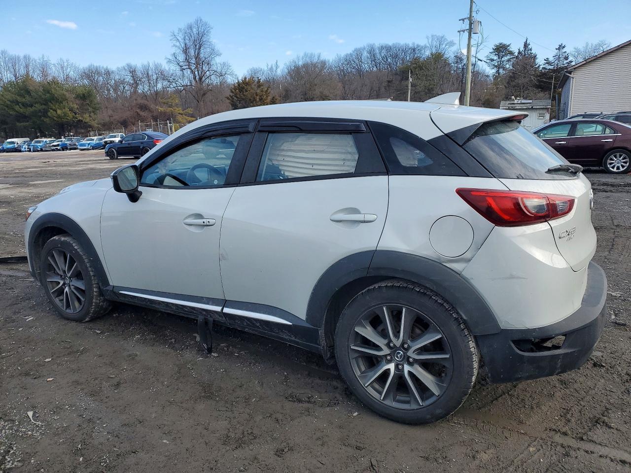 2016 Mazda Cx-3 Grand Touring - zdjęcie 2