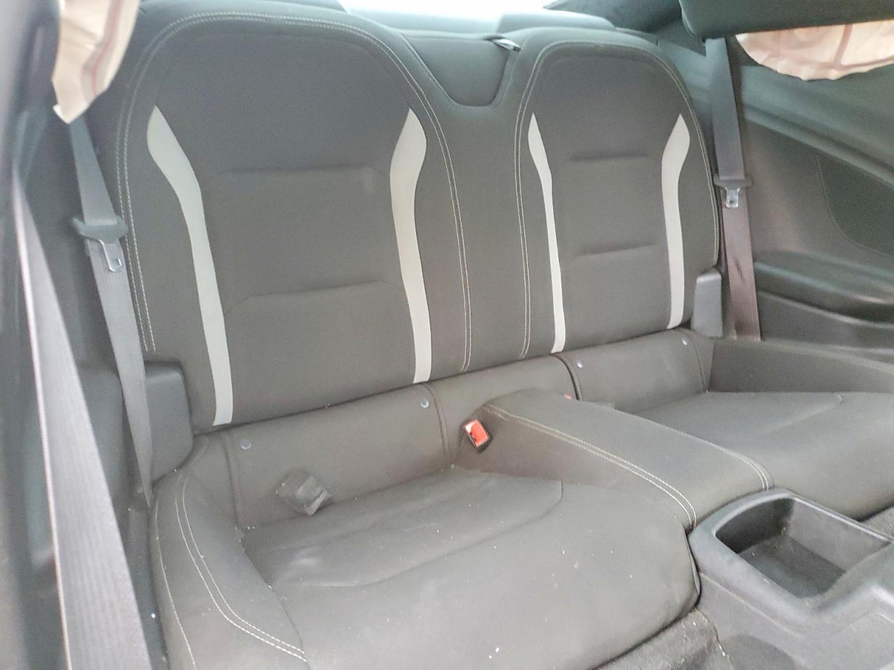 2019 Chevrolet Camaro Ls - zdjęcie 10