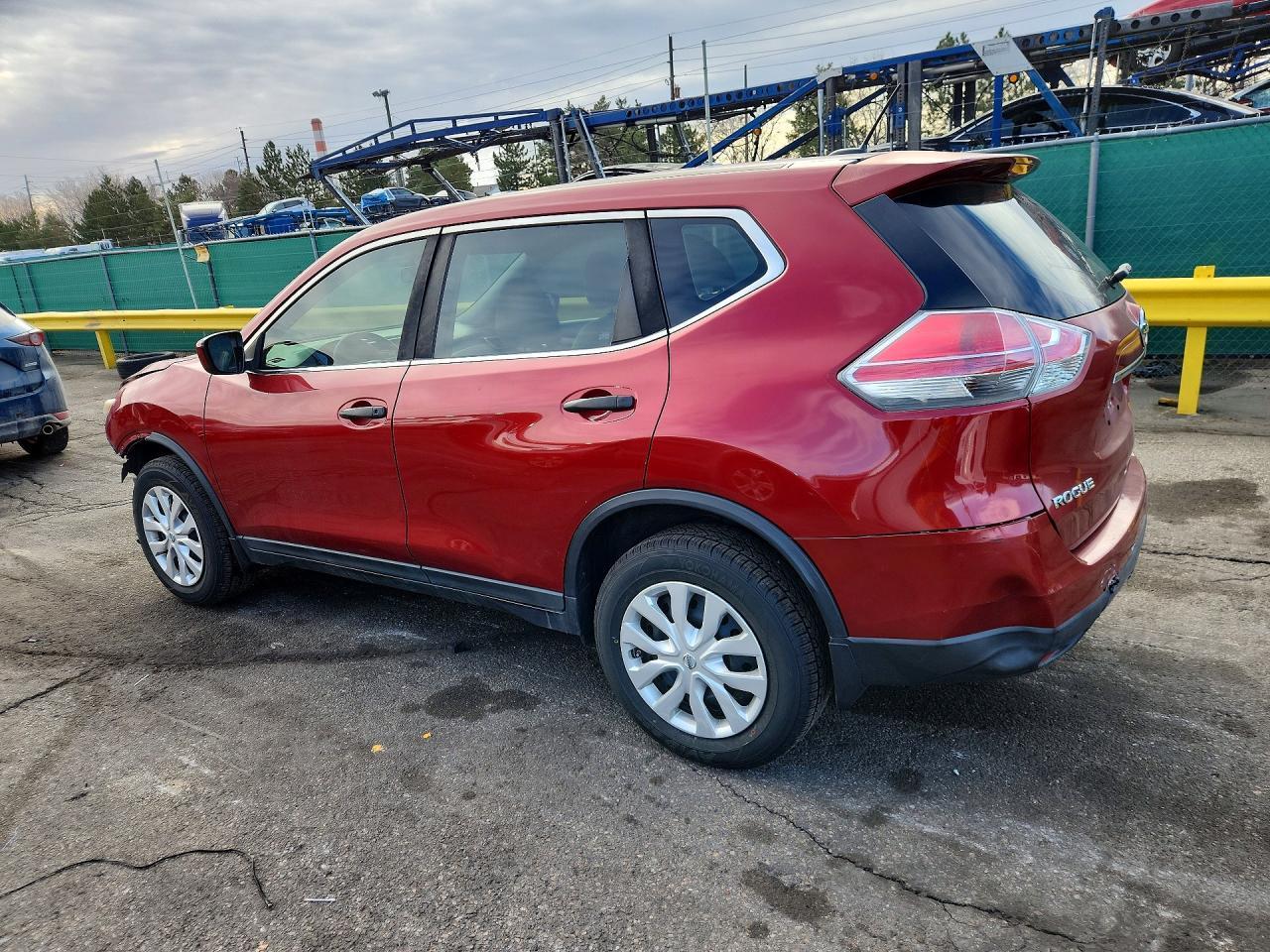 2016 Nissan Rogue S - zdjęcie 2