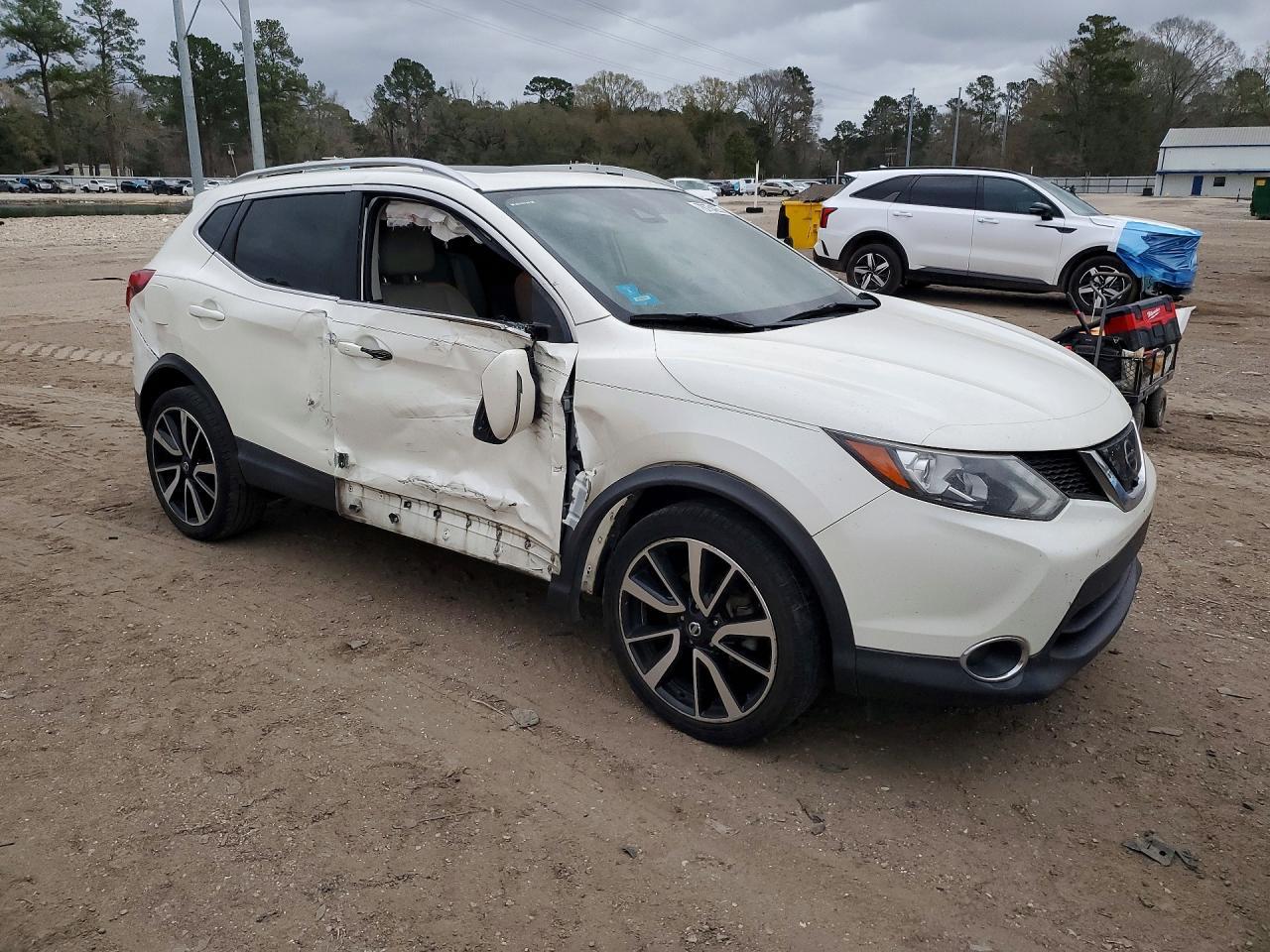 2017 Nissan Rogue Sport Sl - zdjęcie 4