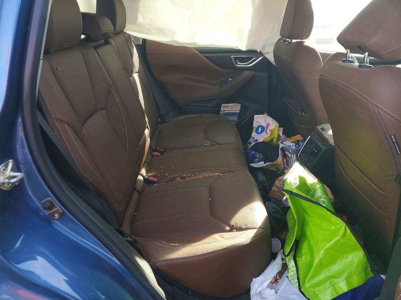 2021 Subaru Forester Touring - zdjęcie 11