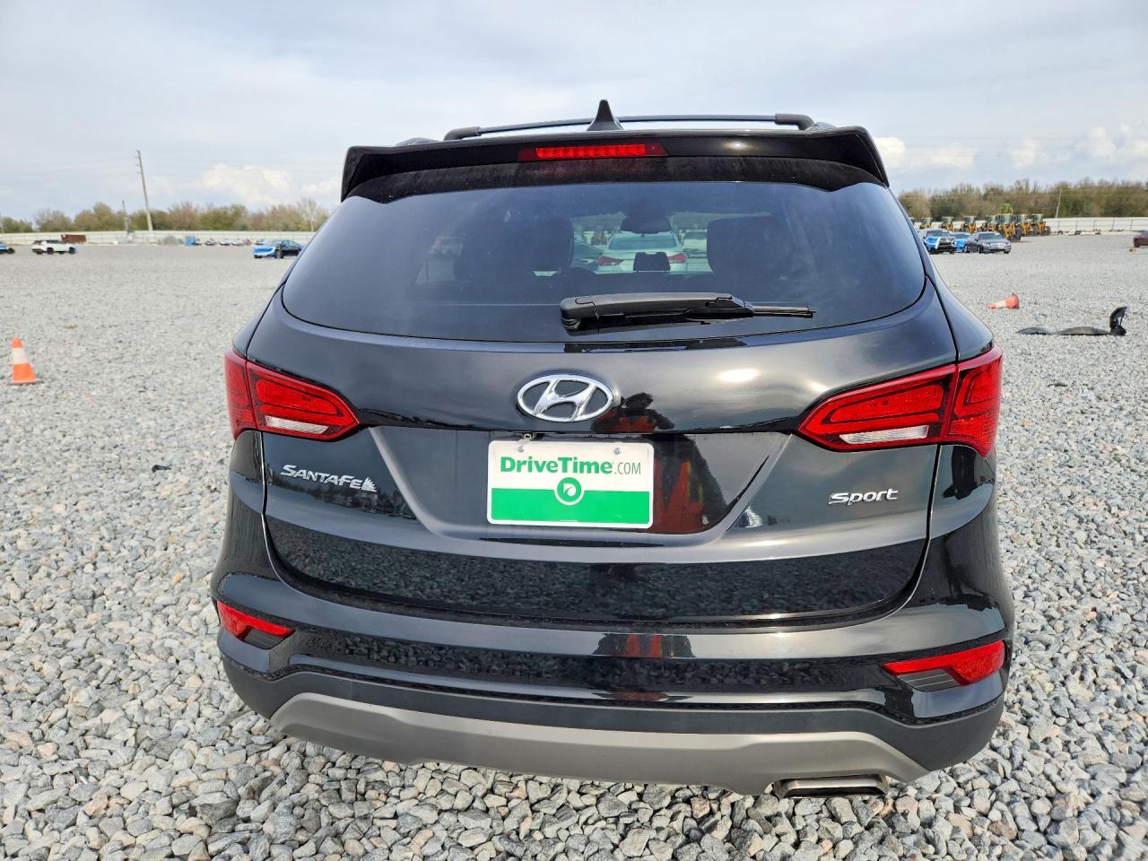 2017 Hyundai Santa Fe Sport 2.4L - zdjęcie 6