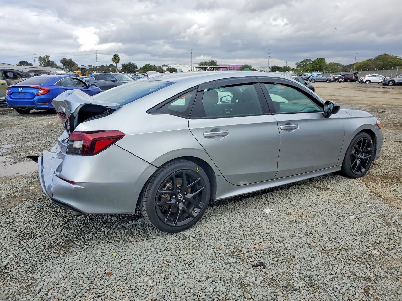 2025 Honda Civic Sport - zdjęcie 3