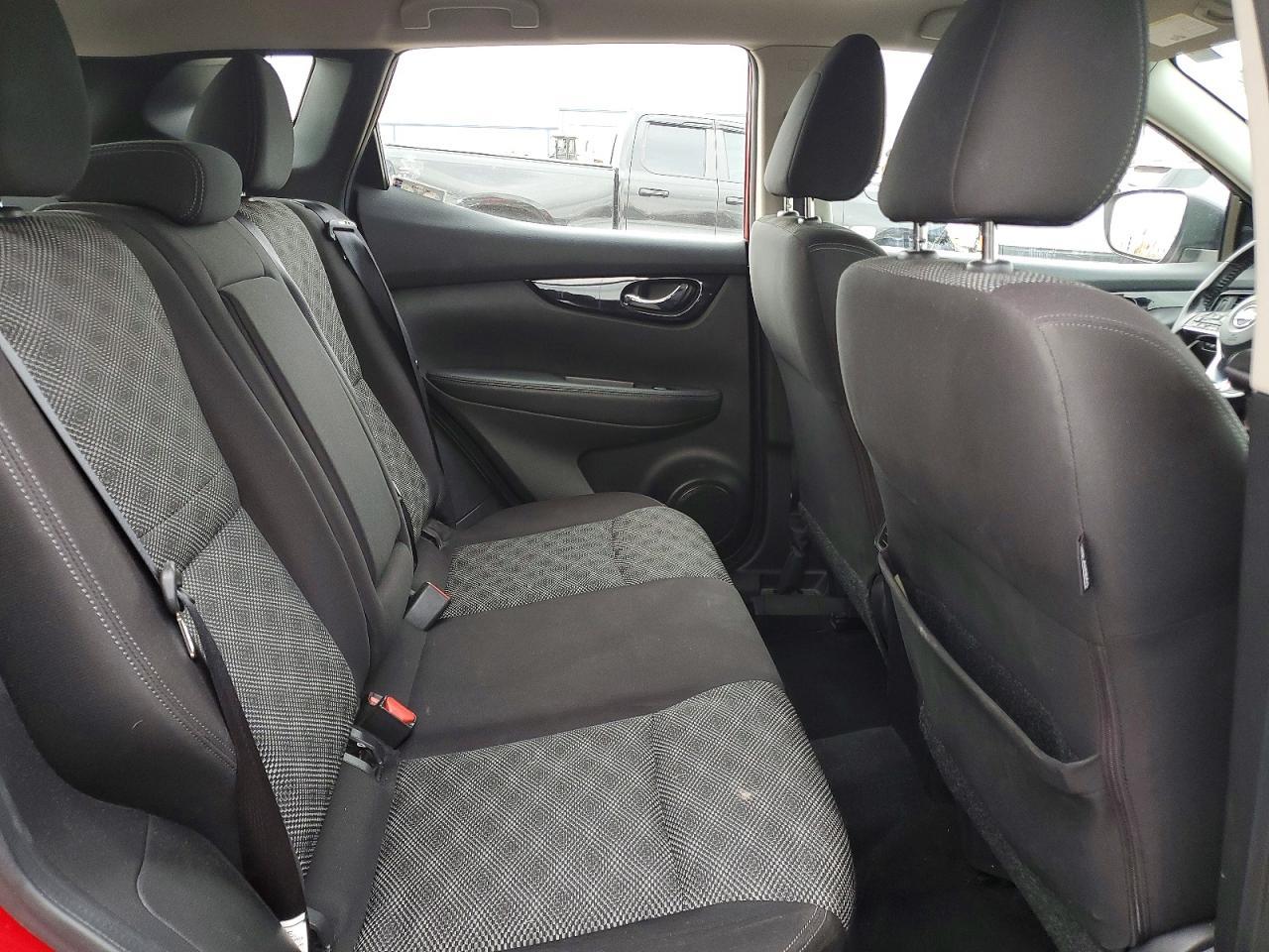 2018 Nissan Rogue Sport Sv - zdjęcie 10