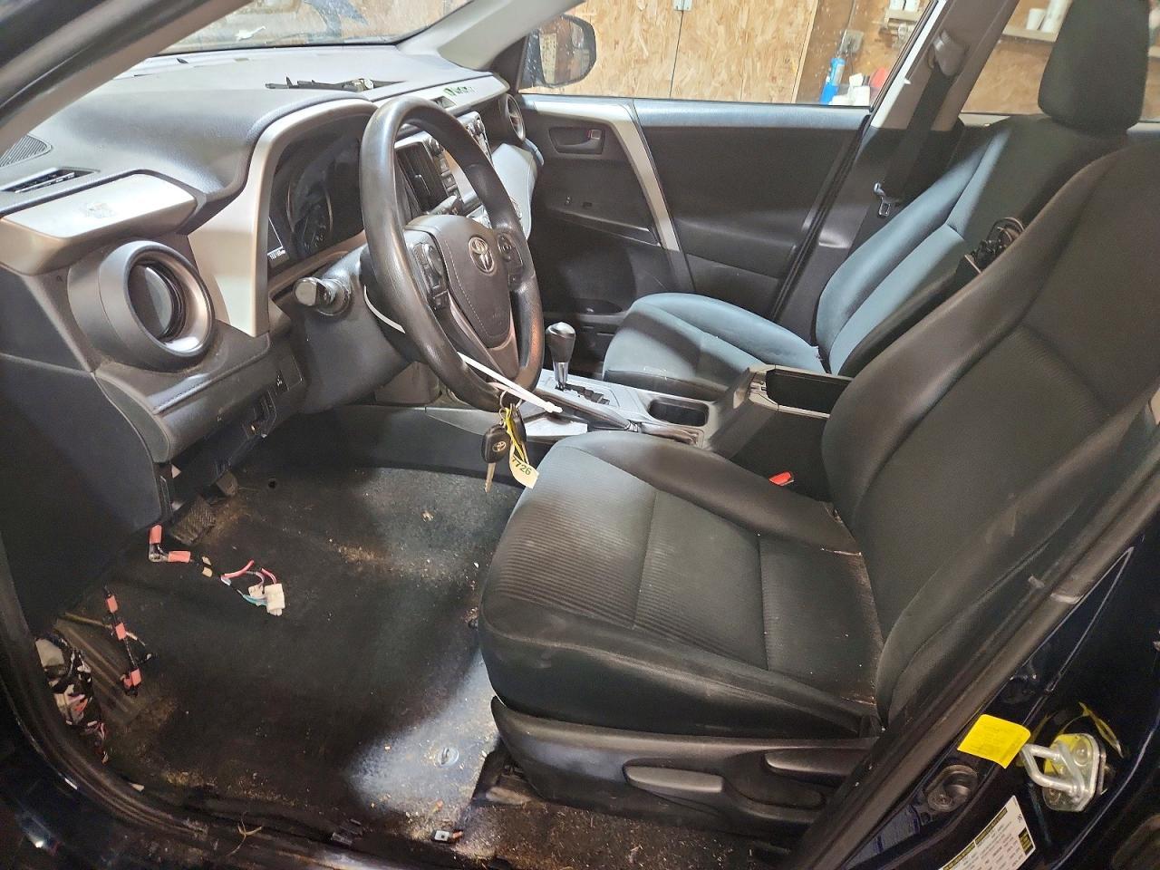 2017 Toyota Rav4 Le - zdjęcie 7