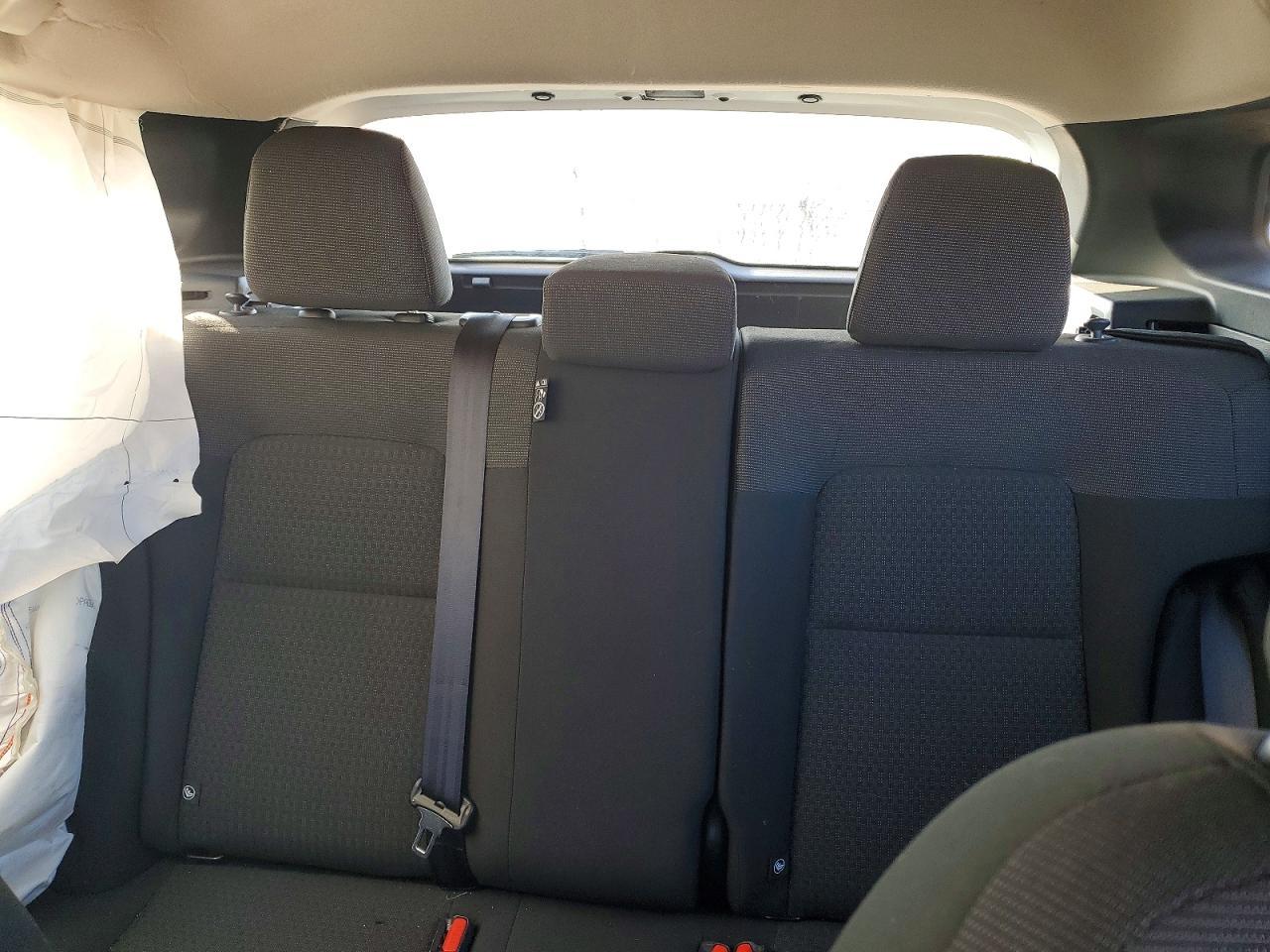 2025 Nissan Kicks S - zdjęcie 10