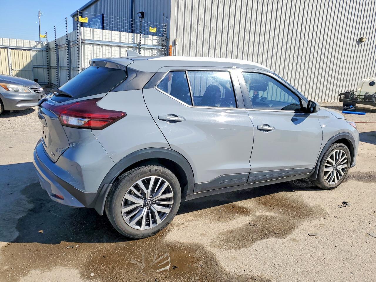 2023 Nissan Kicks Sv - zdjęcie 3