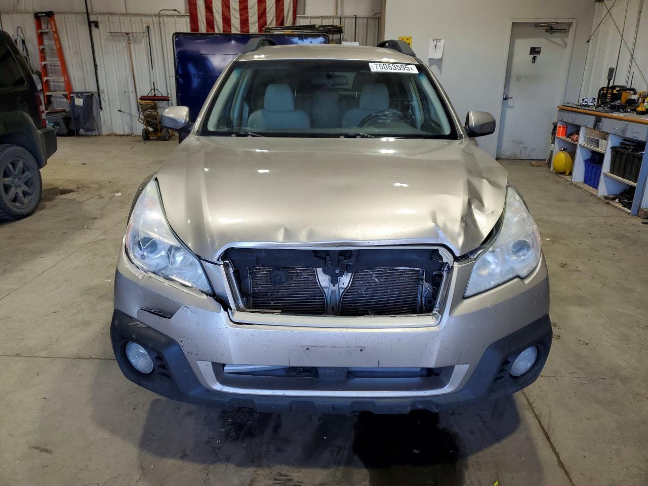 2014 Subaru Outback 2.5I Premium - zdjęcie 5
