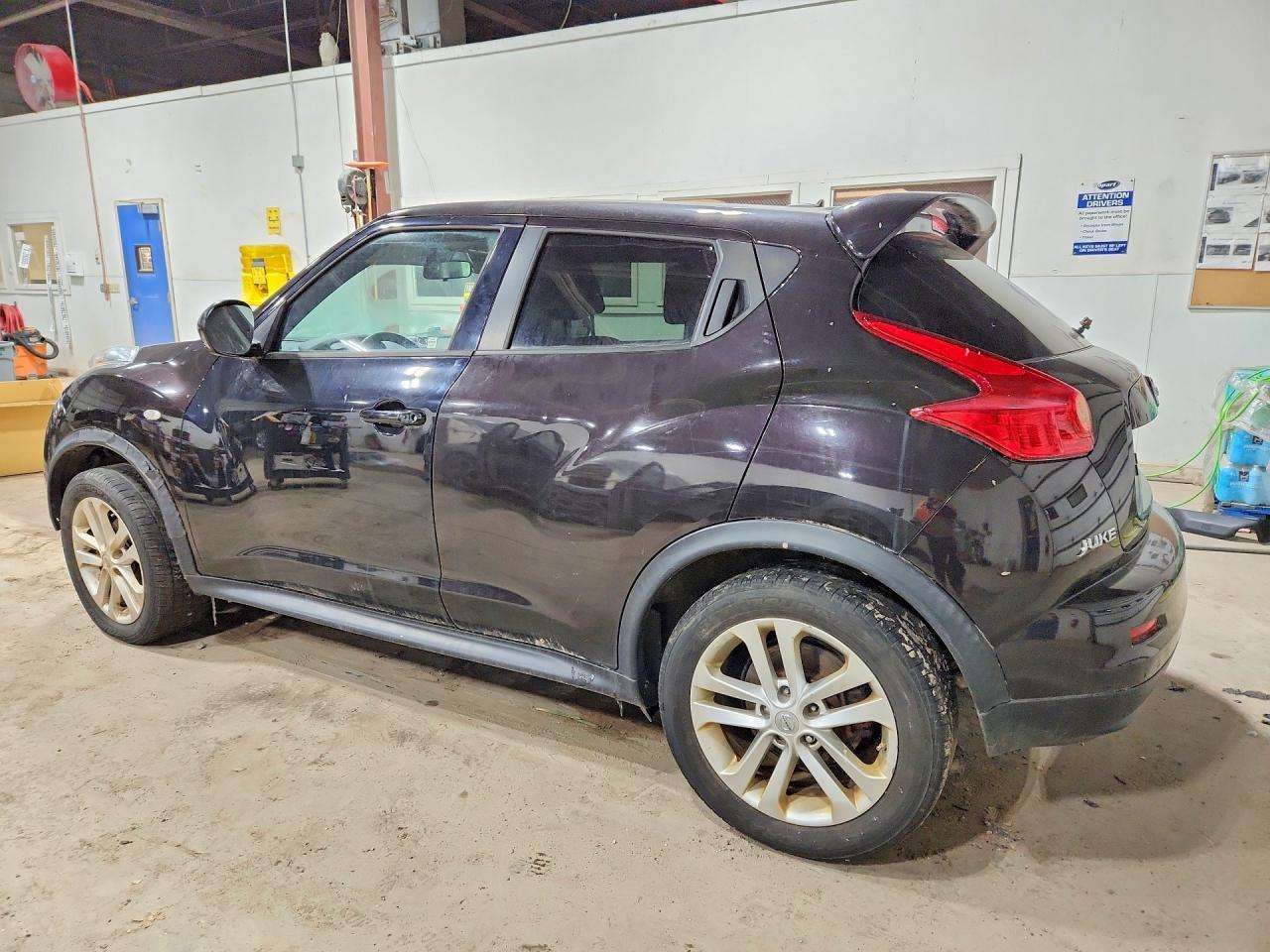 2014 Nissan Juke Sv - zdjęcie 2