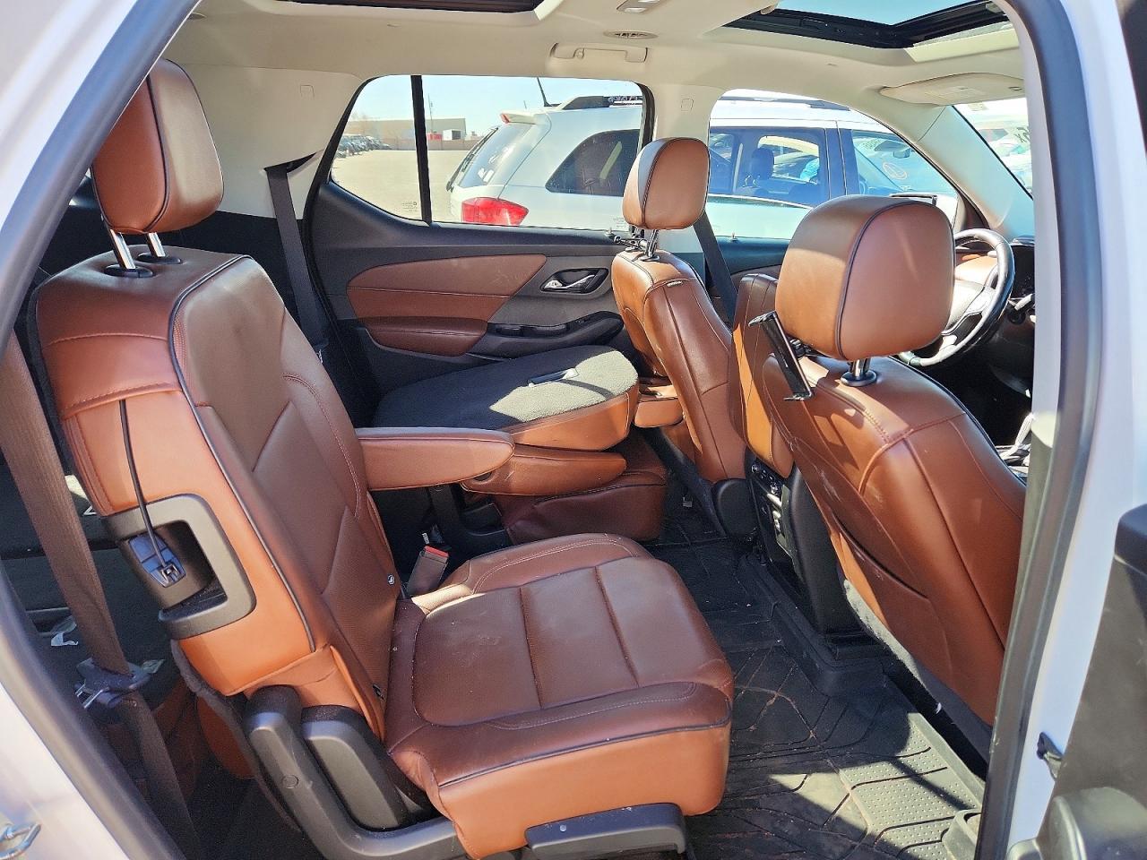 2018 Chevrolet Traverse High Country - zdjęcie 11