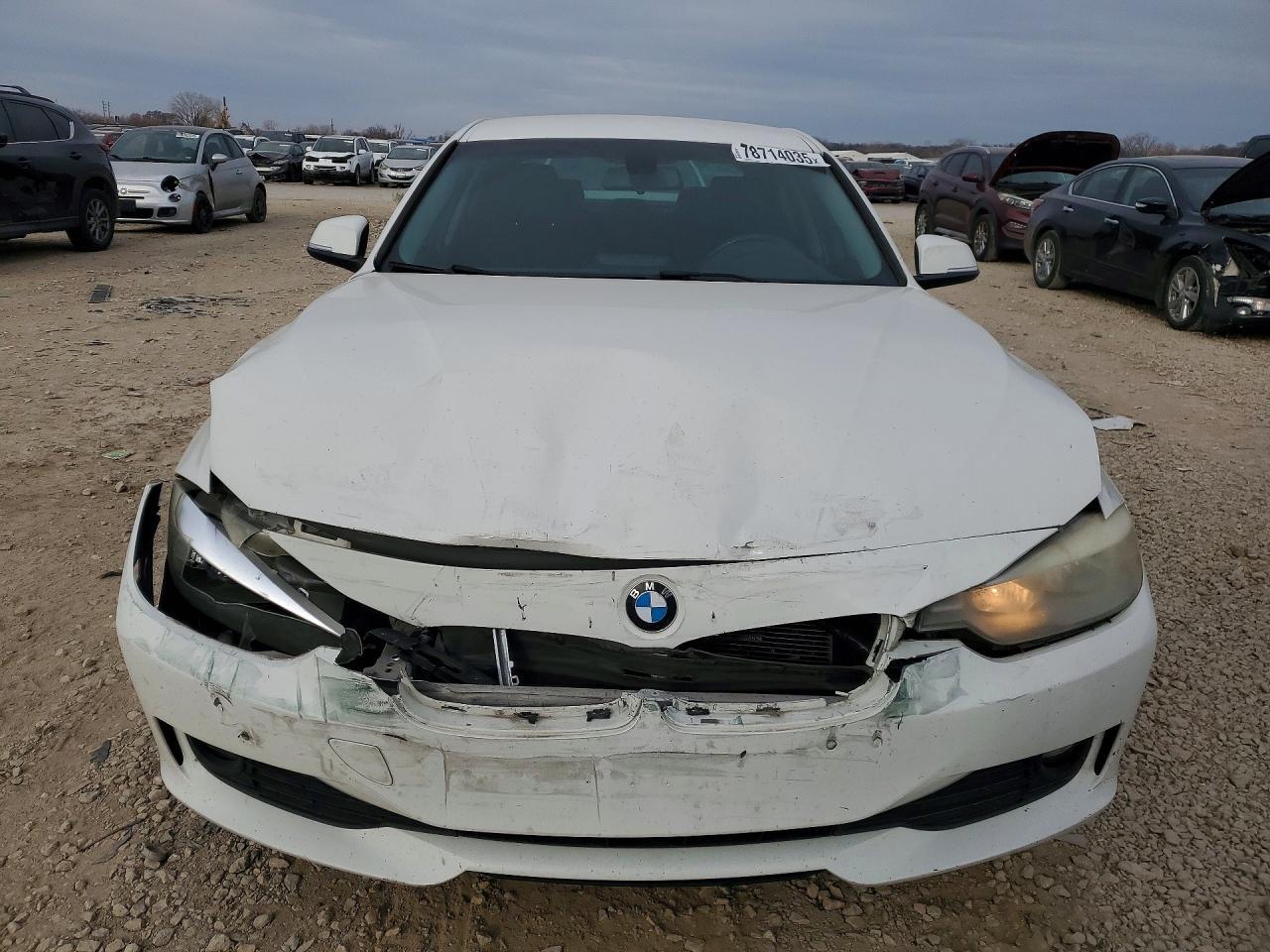 2015 BMW 320 I - zdjęcie 5