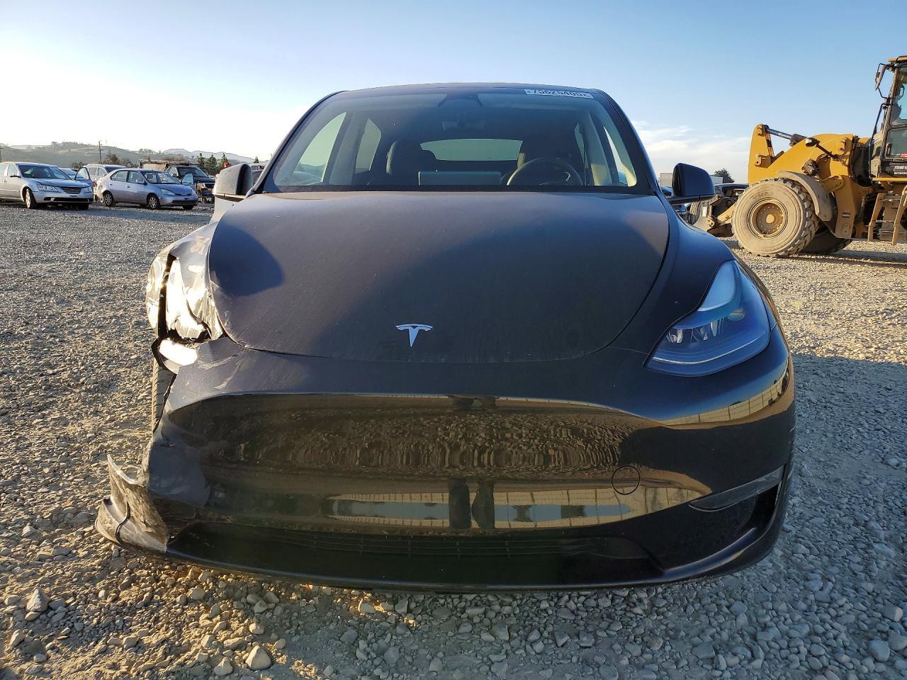 2023 Tesla Model Y - zdjęcie 5