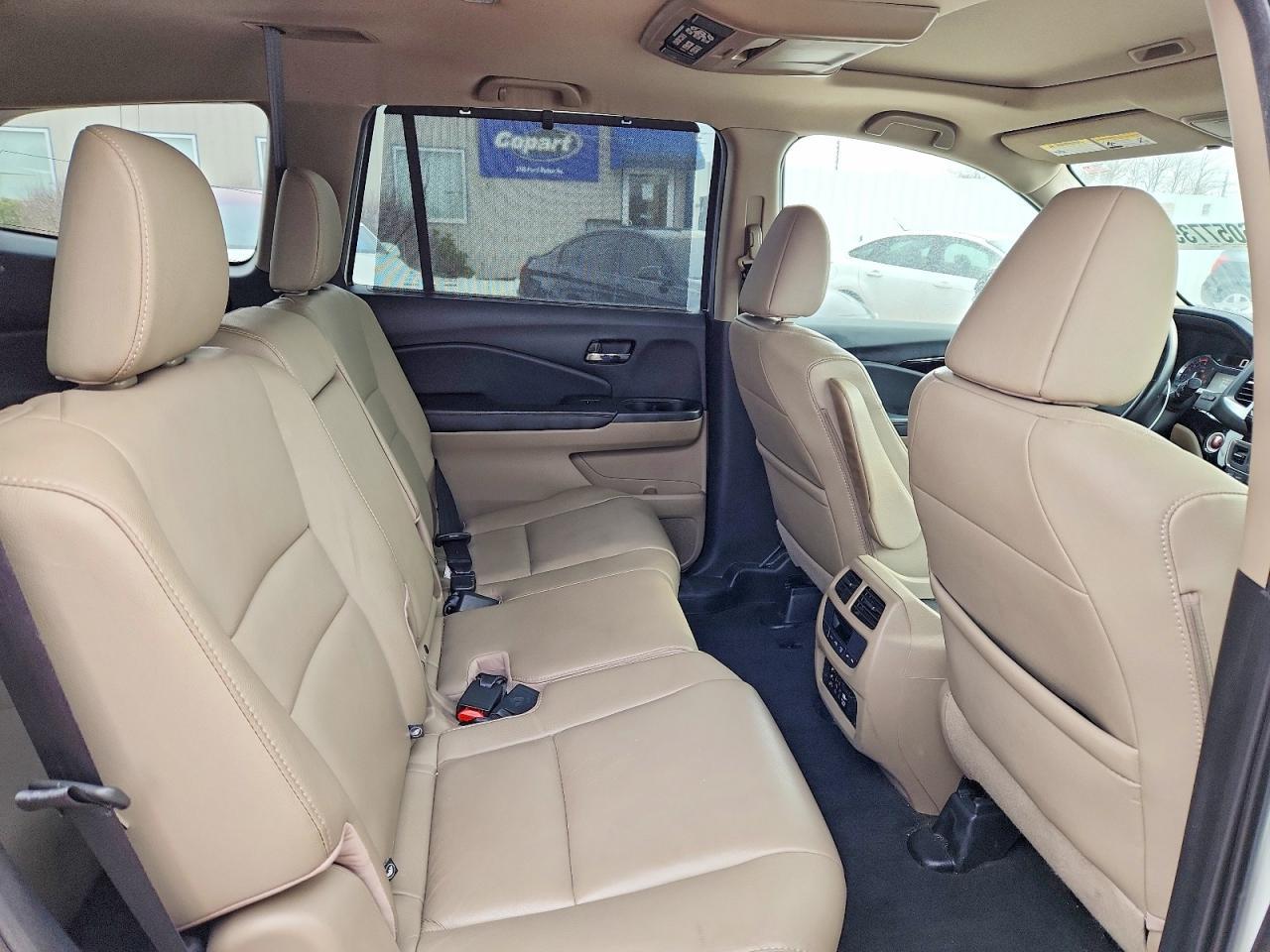 2017 Honda Pilot Touring - zdjęcie 11