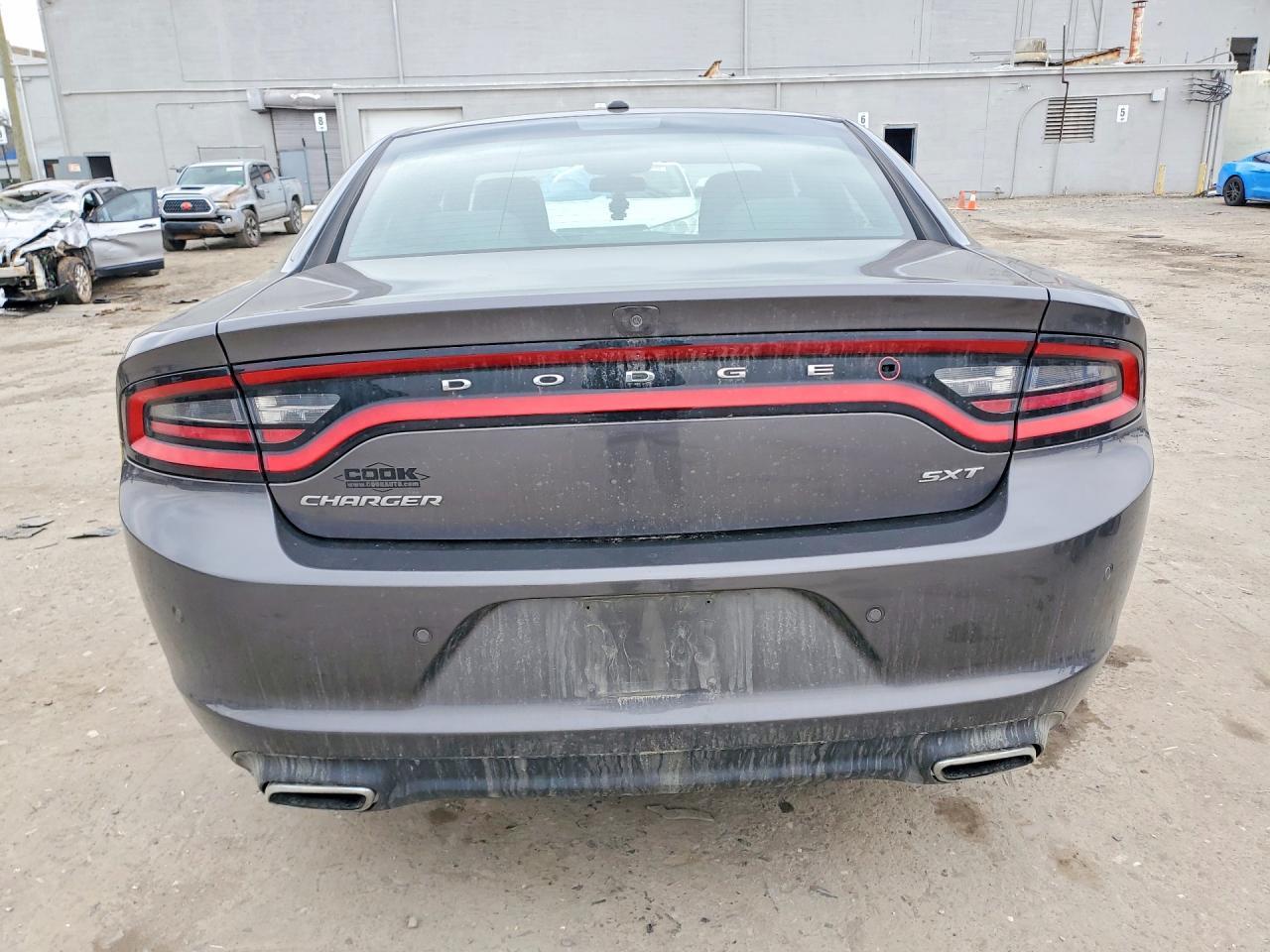 2018 Dodge Charger Sxt - zdjęcie 6