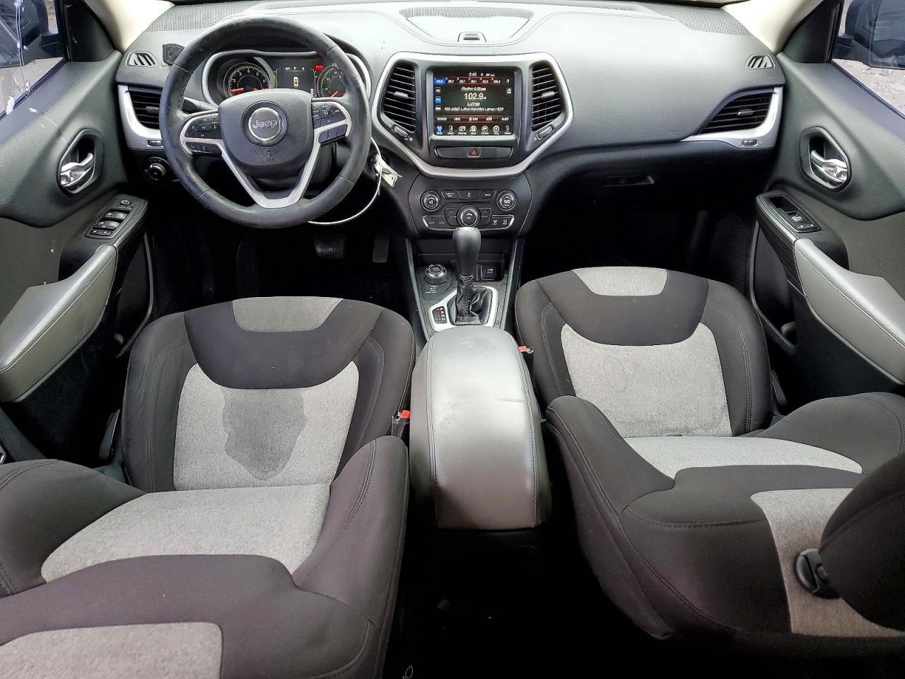 2014 Jeep Cherokee Latitude - zdjęcie 8