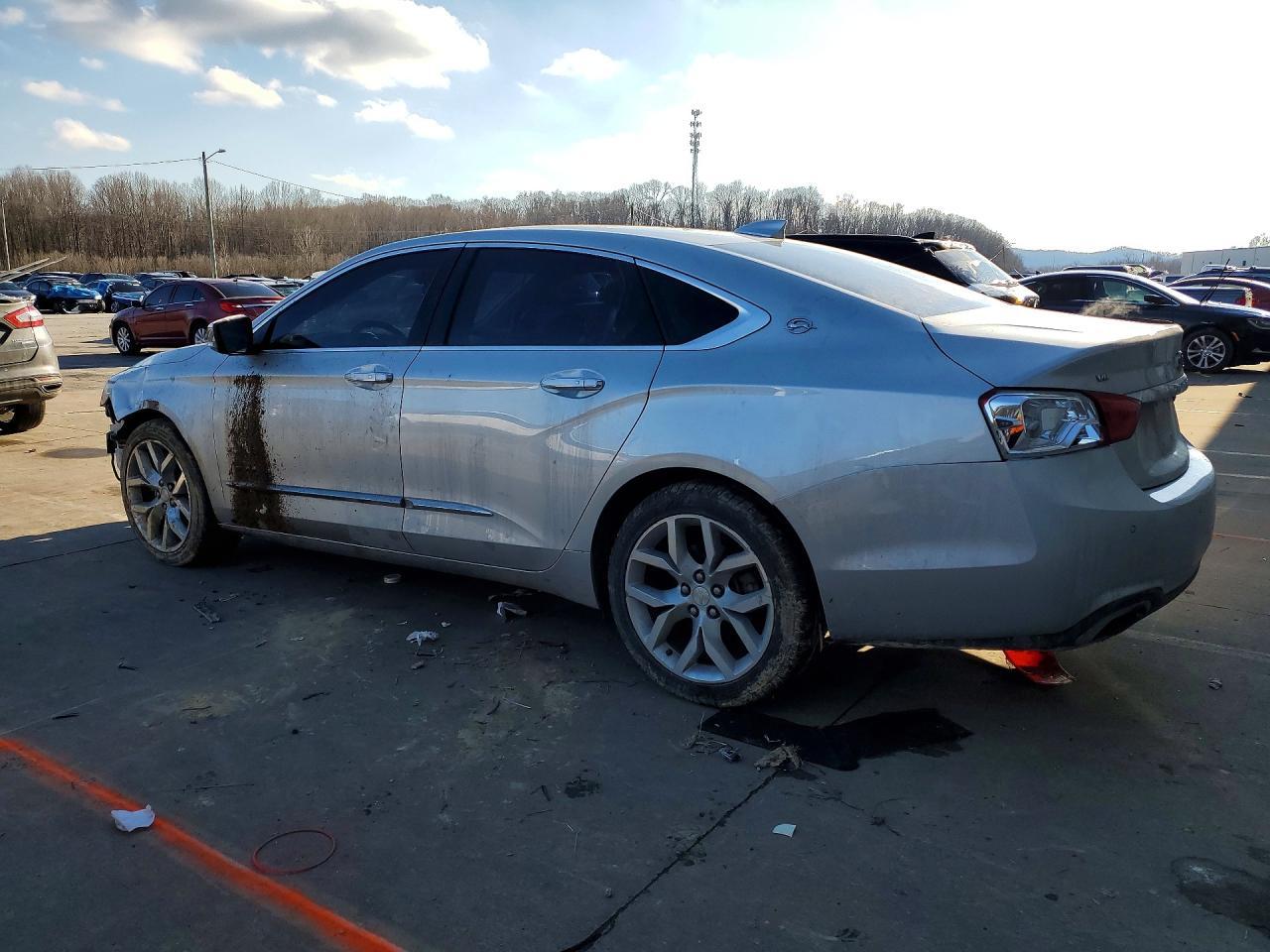 2018 Chevrolet Impala Premier - zdjęcie 3