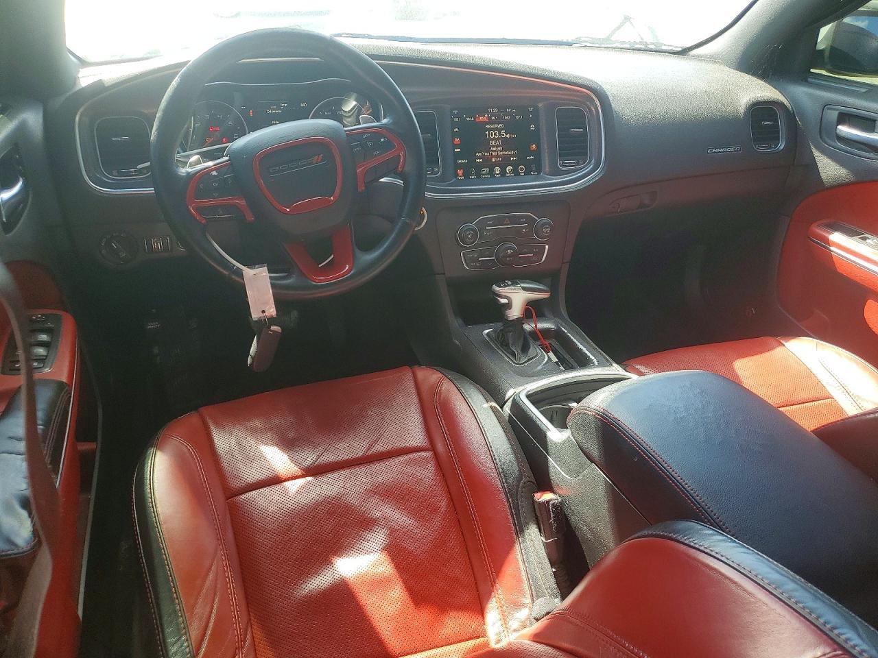 2016 Dodge Charger Sxt - zdjęcie 8