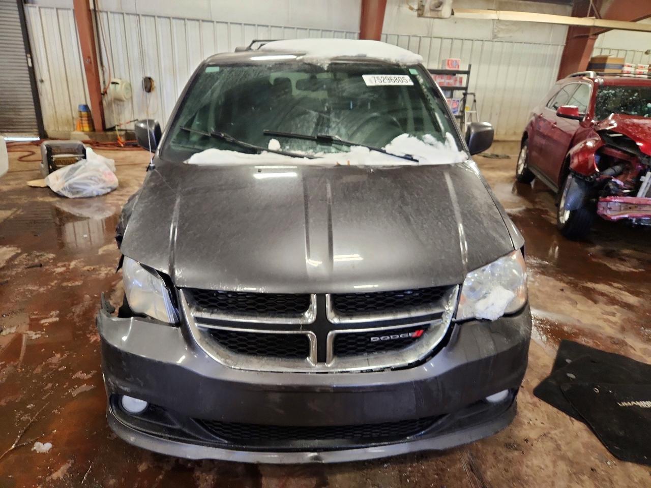 2017 Dodge Grand Caravan Sxt - zdjęcie 5