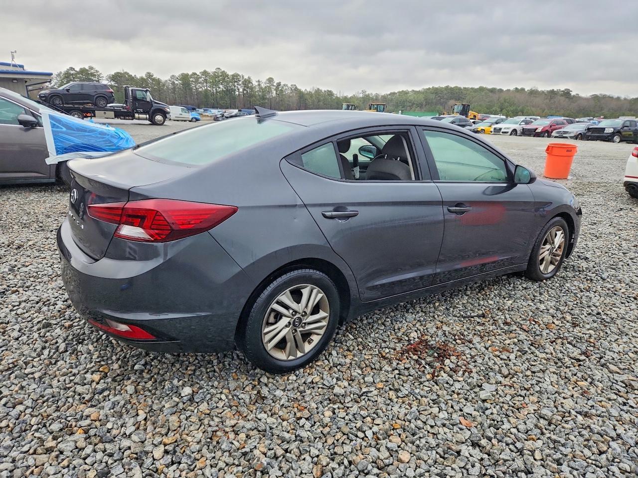2020 Hyundai Elantra Sel - zdjęcie 3