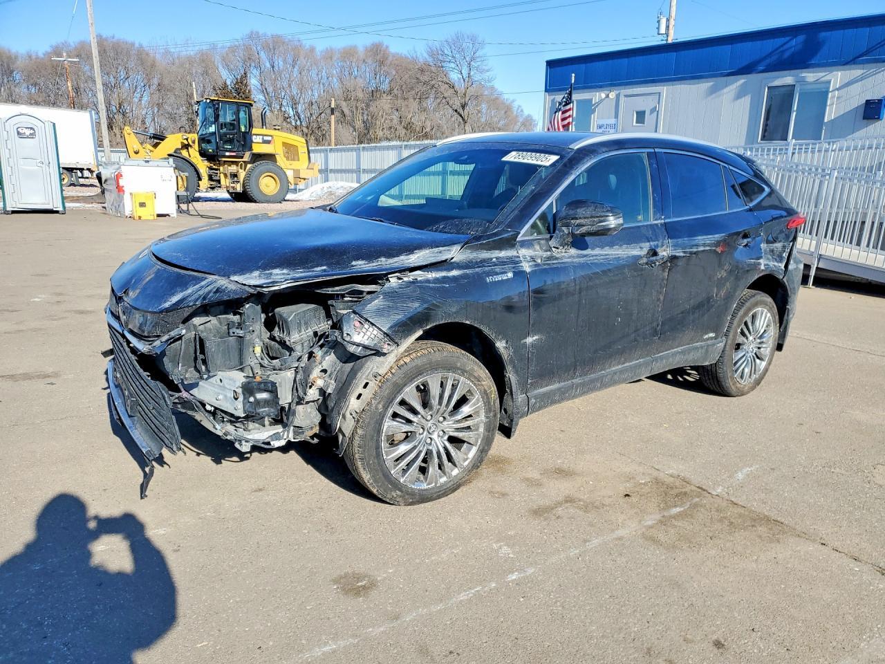 2021 Toyota Venza Le - zdjęcie główne