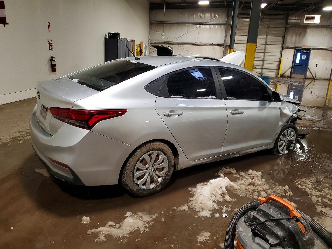 2018 Hyundai Accent Se - zdjęcie 3