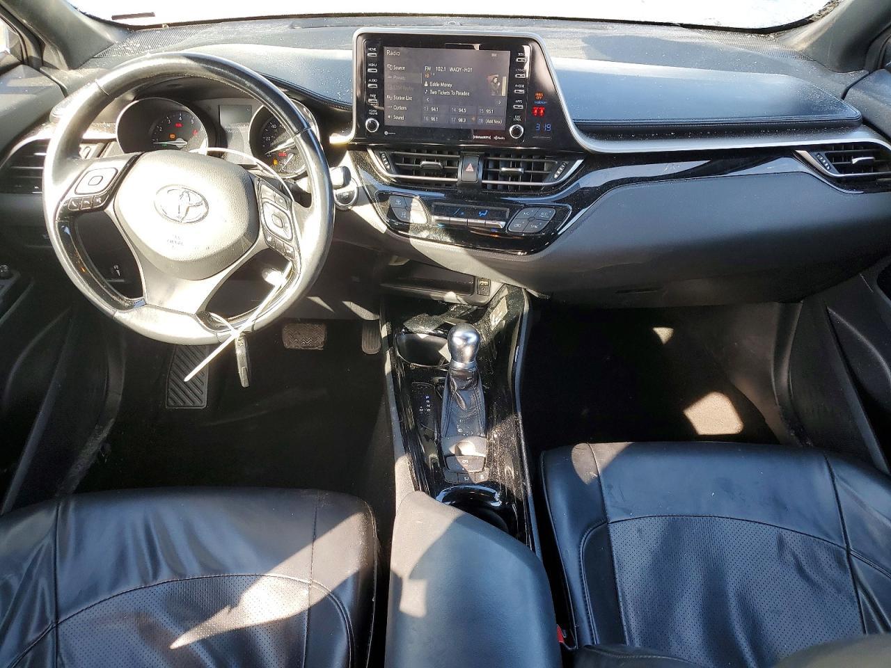 2019 Toyota C-Hr Xle - zdjęcie 8
