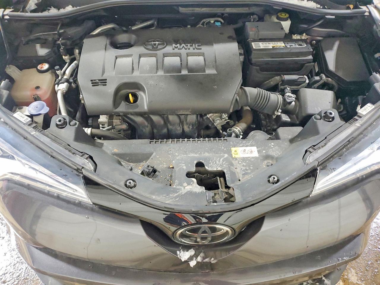 2019 Toyota C-Hr Le - zdjęcie 11